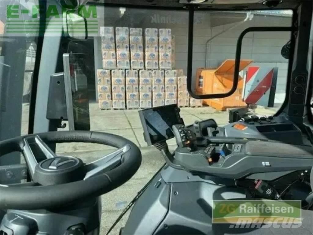 Valtra q245 Tratores Agrícolas usados