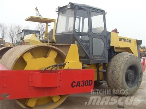 Dynapac CA 30 D Cilindros Compactadores monocilíndricos