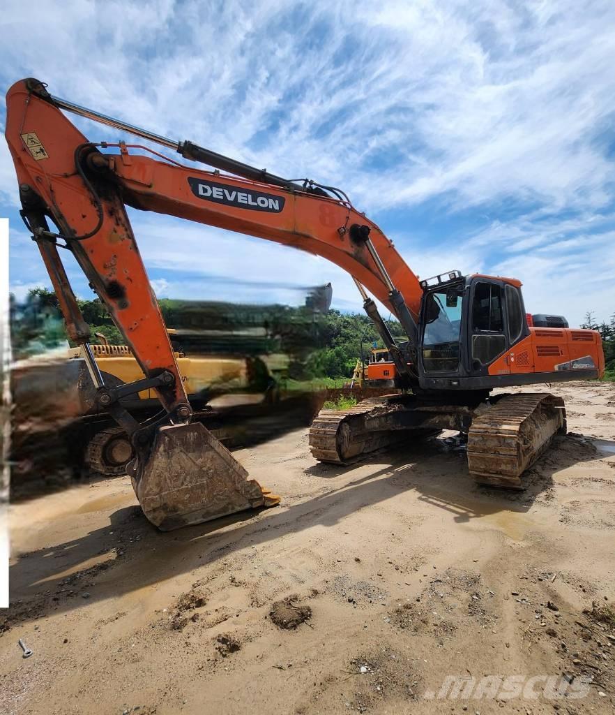 Doosan DX 380 LC-3 Escavadoras de rastos