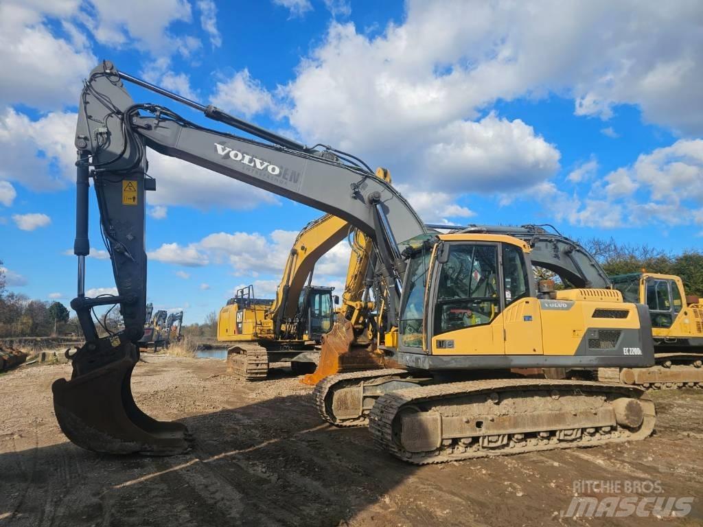 Volvo EC 220 DL Escavadoras de rastos
