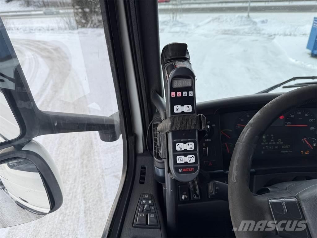 Volvo FH540 6x2 Camiões Ampliroll