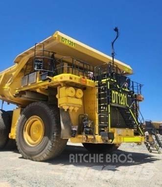Komatsu 830 E-5 Camiões articulados