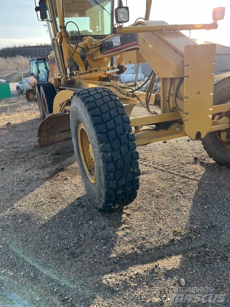 CAT 140 H Motoniveladoras