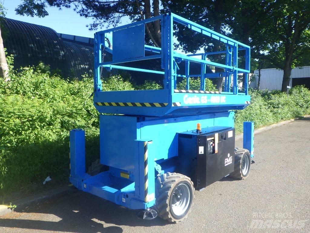 Genie GS4069DC Elevadores de tesoura