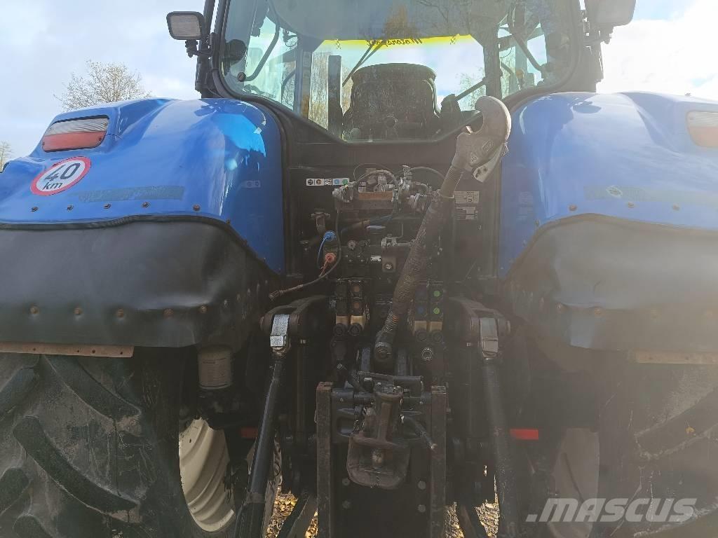New Holland T 7050 Tratores Agrícolas usados