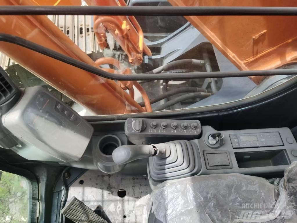 Hitachi ZX 200 Escavadoras de rastos