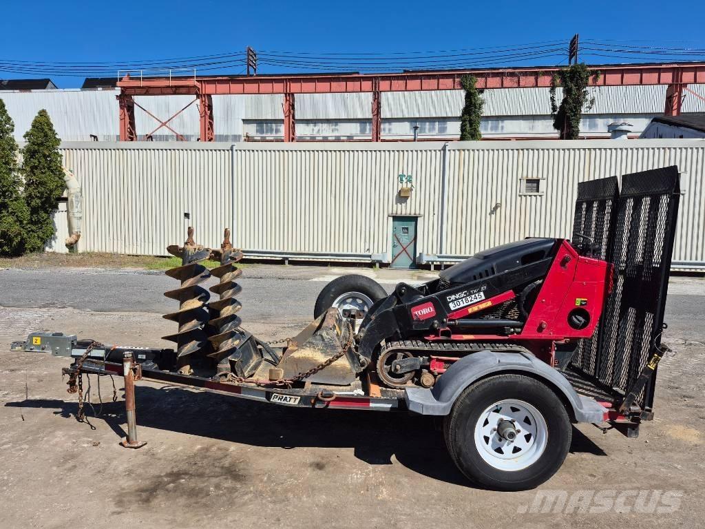 Toro DINGO TX427N Carregadoras de direcção deslizante