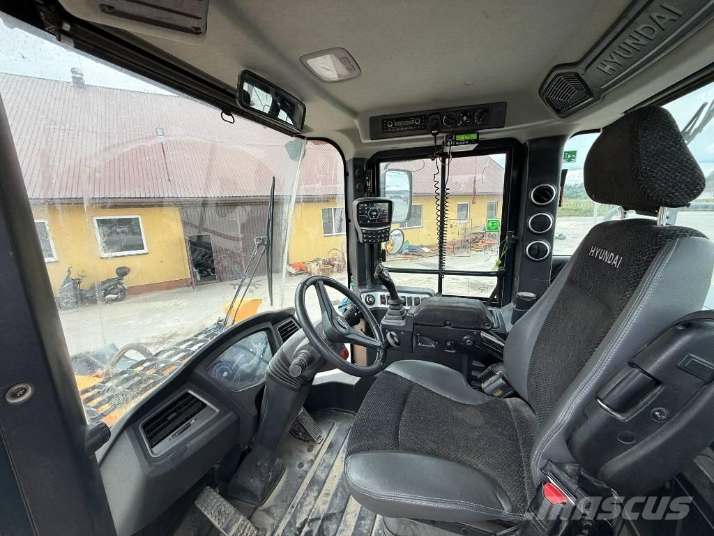 Hyundai HL 960 Pás carregadoras de rodas