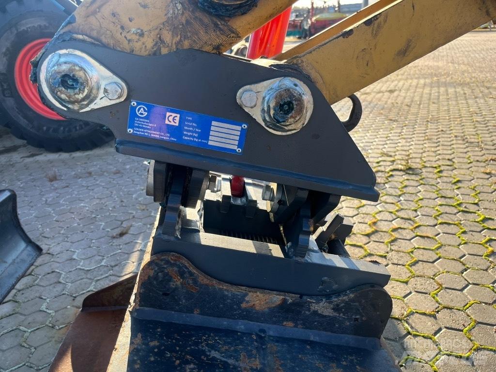 CAT 305.5 E2 Mini Escavadoras <7t