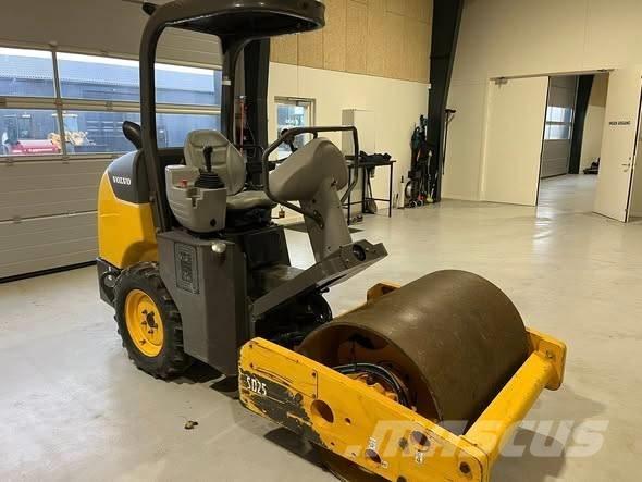 Volvo SD 25 Cilindros Compactadores monocilíndricos