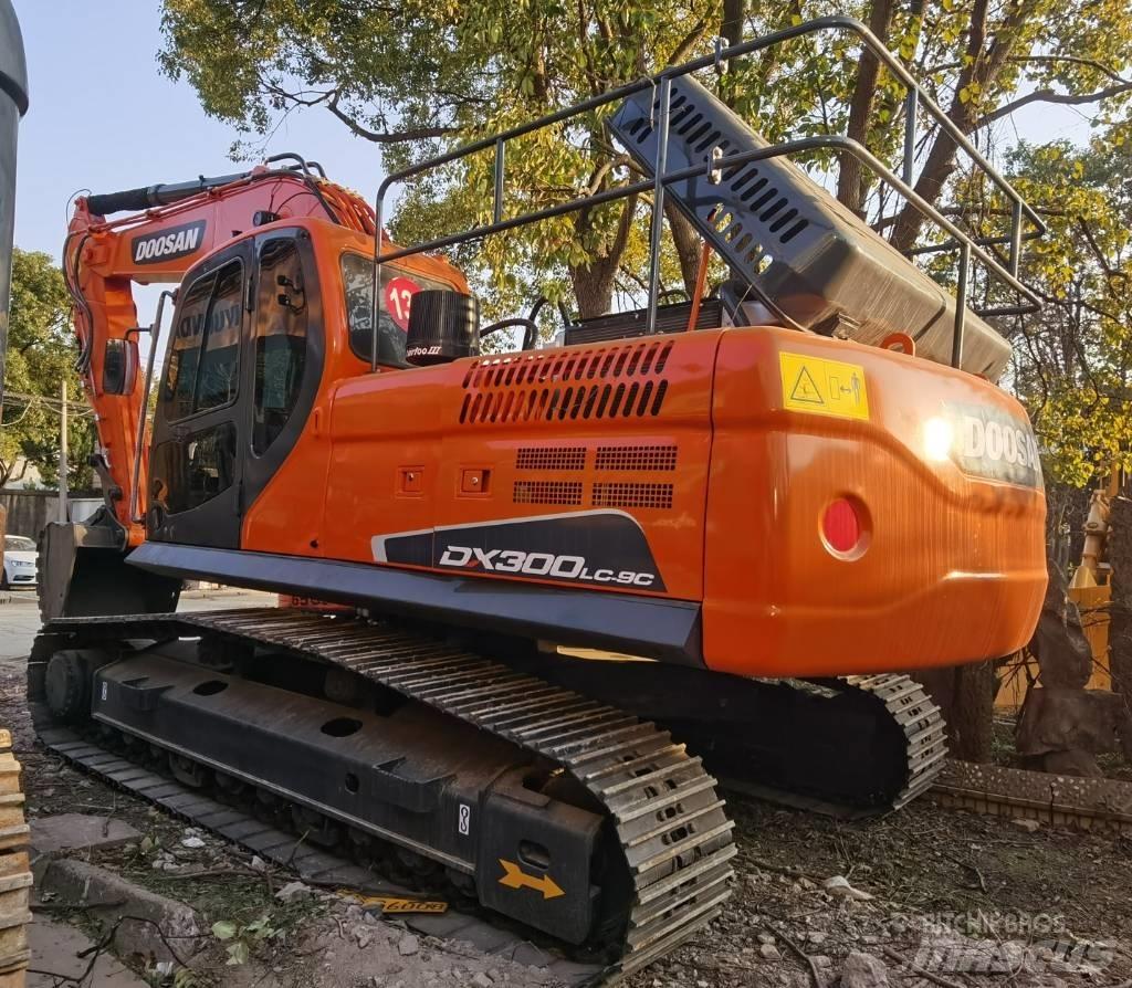 Doosan DX300LC- 9C Escavadoras de rastos