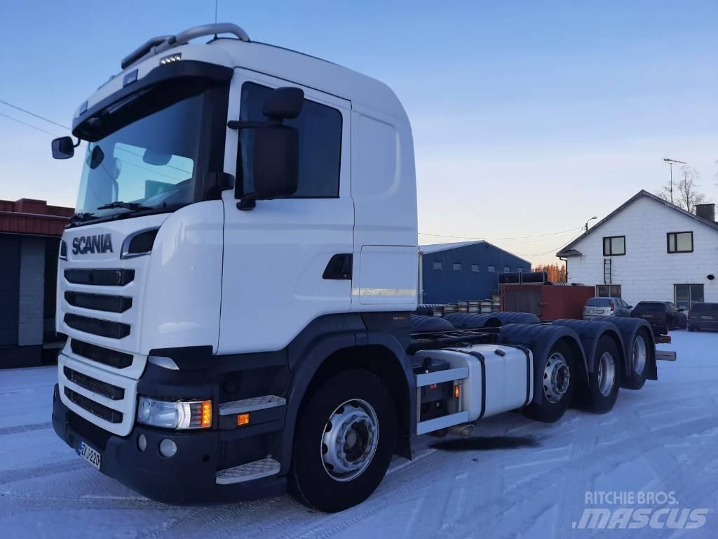 Scania R 520 Camiões de chassis e cabine