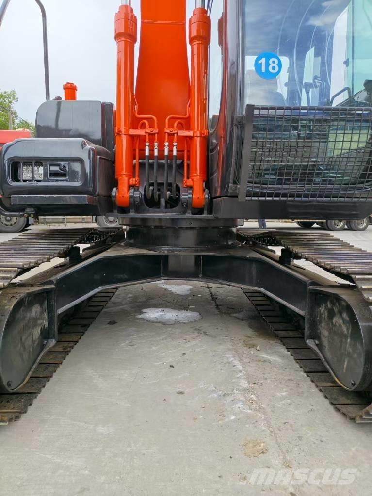 Hitachi ZX 120 Escavadoras de rastos