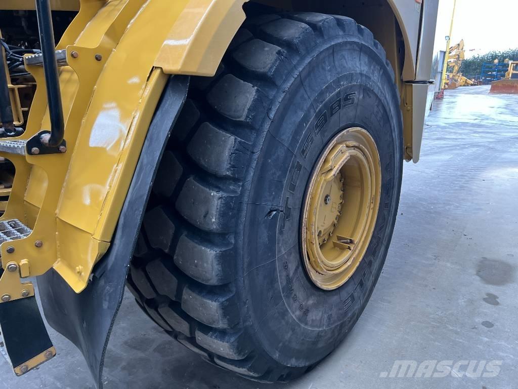 CAT 745 Camiões articulados