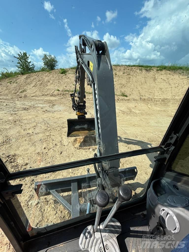 Volvo ECR 25 D Mini Escavadoras <7t