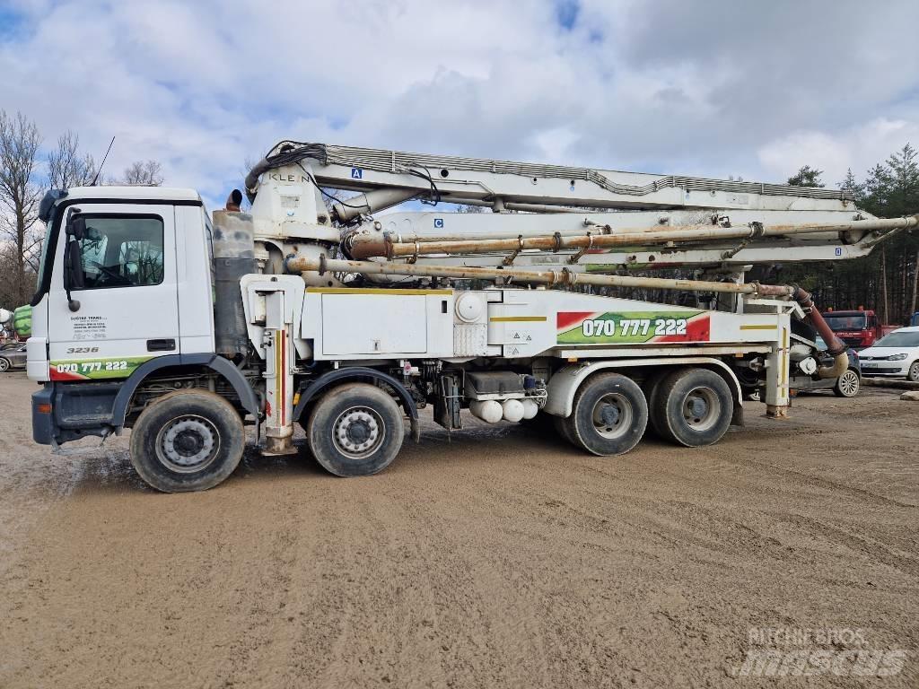 Mercedes-Benz 3236 Camiões bomba Betão