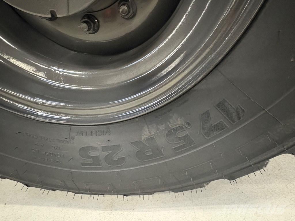 CASE 421 G Pás carregadoras de rodas