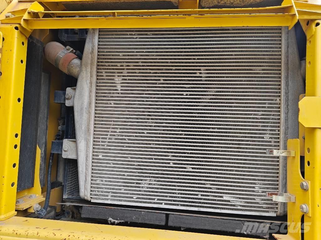 Komatsu PC 450-8 Escavadoras de rastos