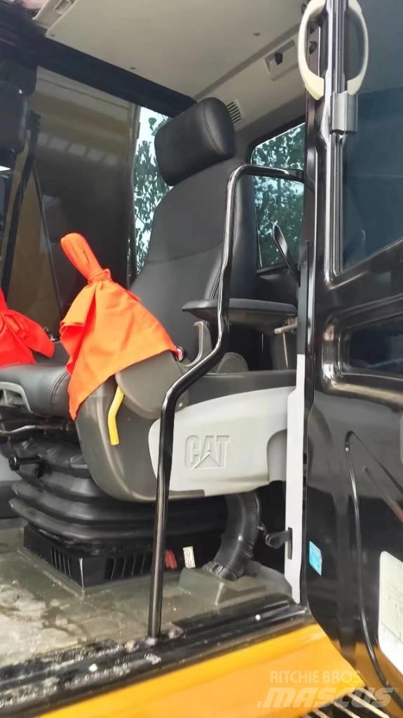CAT 320D2 Escavadoras de rastos