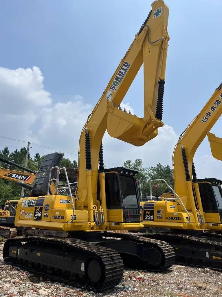 Komatsu PC 240-8 Escavadoras de rastos