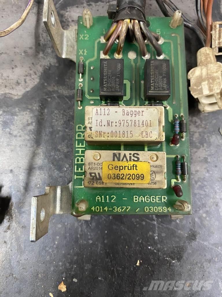 Liebherr E board Transportes - Outros
