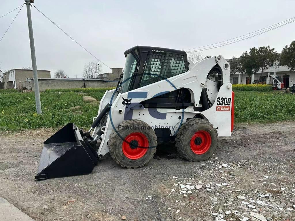 Bobcat S 330 Carregadoras de direcção deslizante