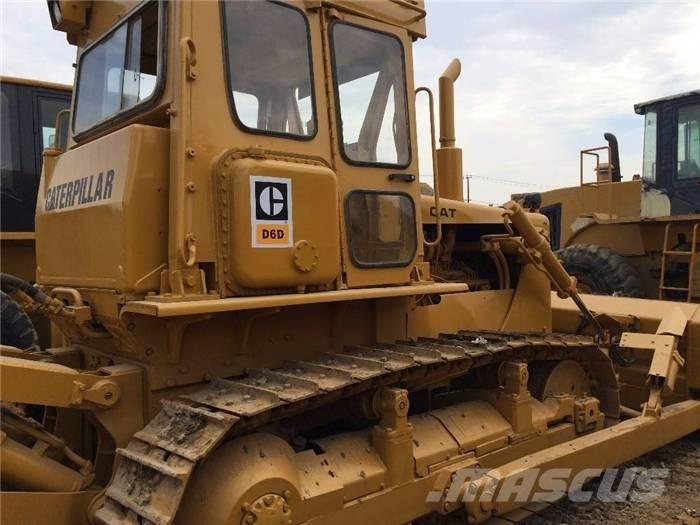 CAT D 6 D LGP Dozers - Tratores rastos