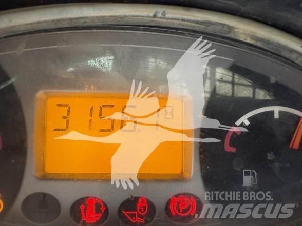 Bobcat T590 Carregadoras de direcção deslizante