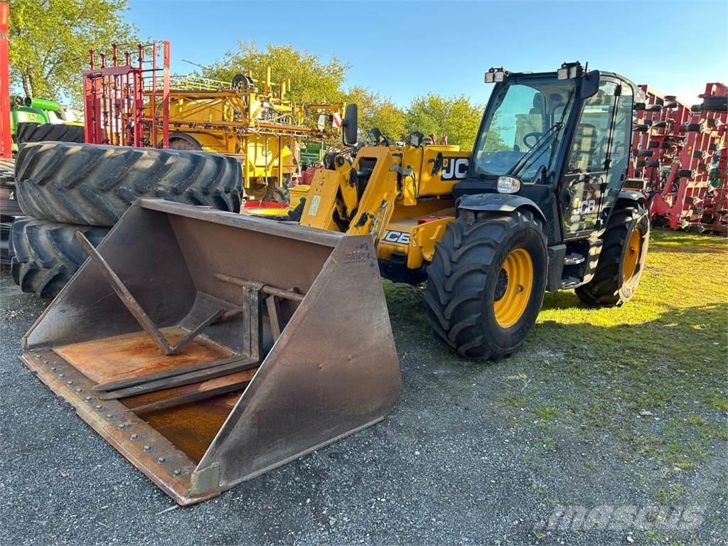JCB 541-70 AGRIPRO Elevadores braços Telescópicos