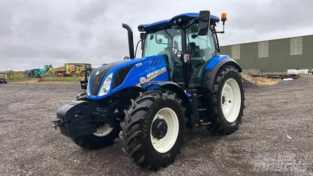 New Holland T6.155 Tratores Agrícolas usados