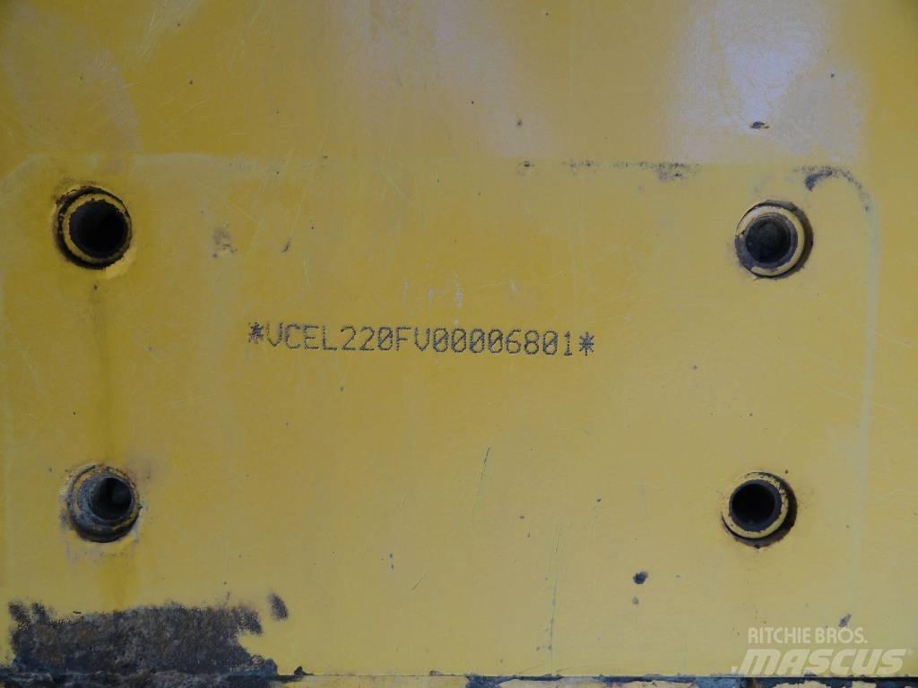 Volvo L 220 F Pás carregadoras de rodas