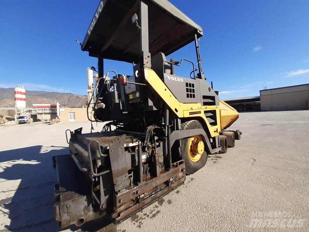 Volvo ABG 6870 Pavimentadoras de asfalto