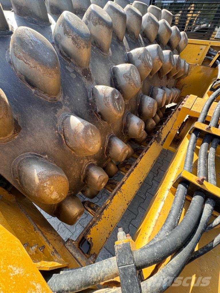 CAT CP 68 B Compactadores para terra