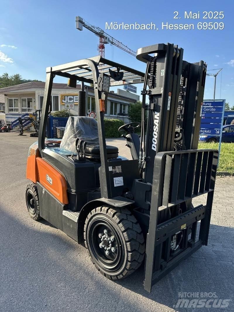 Doosan D30NXP Empilhadores Diesel