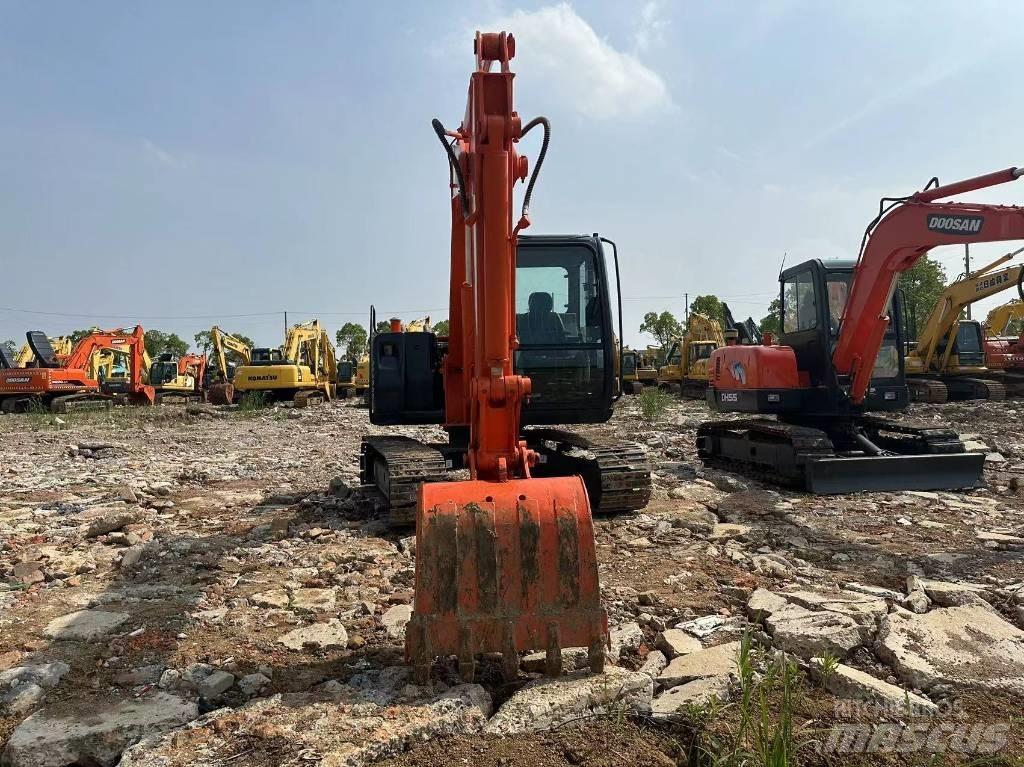 Hitachi ZX 70 Mini Escavadoras <7t