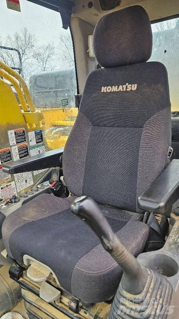 Komatsu PC 490 LC-11 Escavadoras de rastos