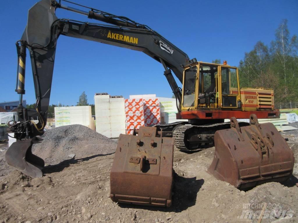 Åkerman H 14 B Escavadoras de rastos