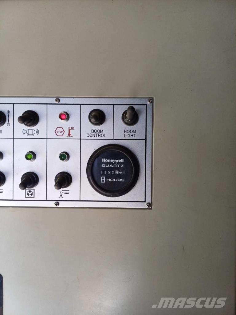 KCP KCP42ZX5170 Camiões bomba Betão