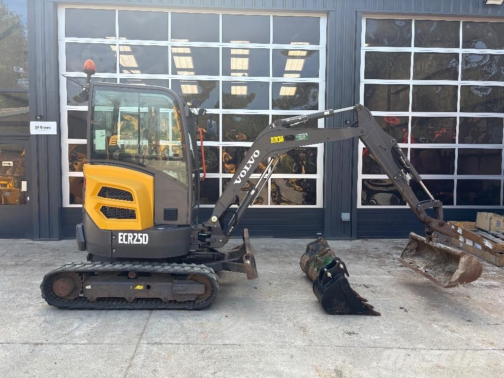 Volvo ECR 25 D Mini Escavadoras <7t
