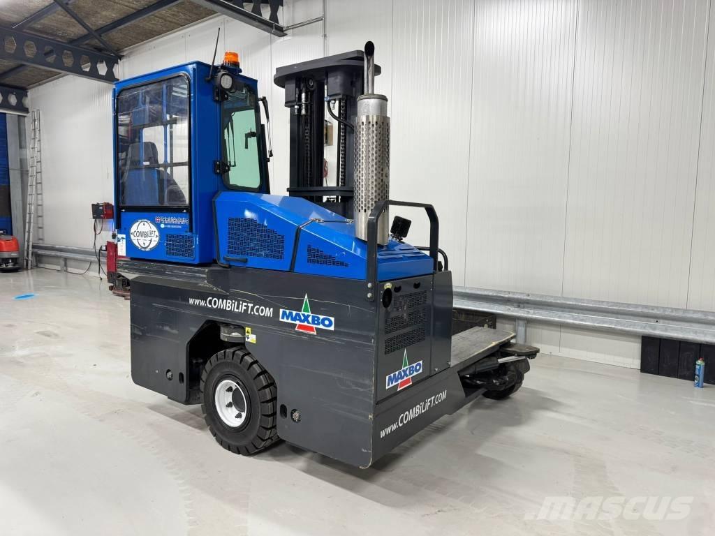 Combilift C4000 Carregadores laterais