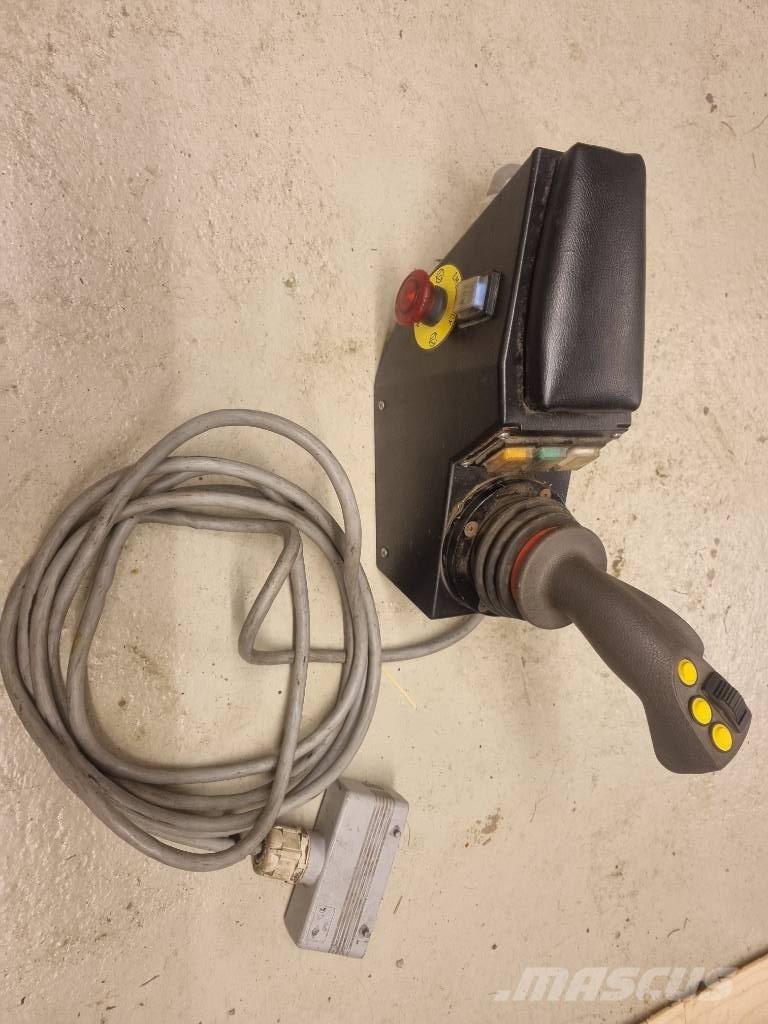 Femac VFR 8T Gadanheiras e cortadores de folhas para pastos
