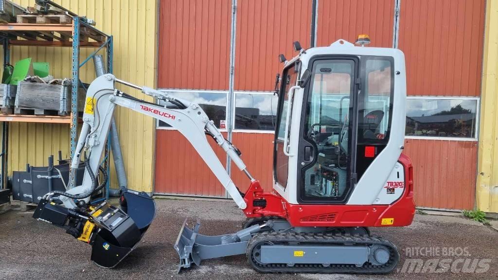 Takeuchi TB 320 Mini Escavadoras <7t