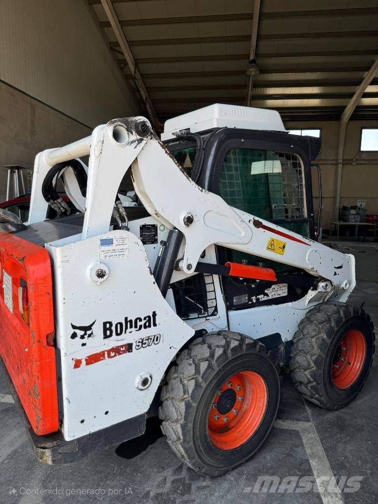 Bobcat S570 Carregadoras de direcção deslizante
