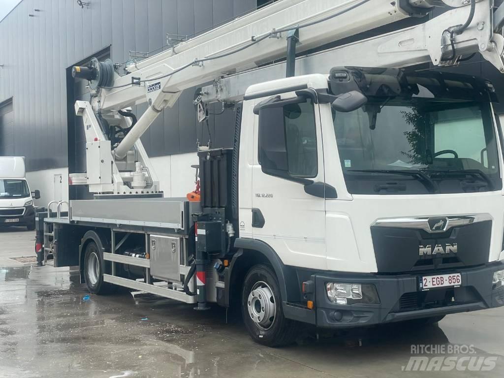 Böcker AK 36/4000 Gruas Todo terreno
