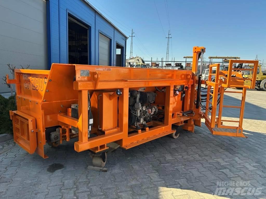 Strassmayr BF 290 Pavimentadoras de asfalto