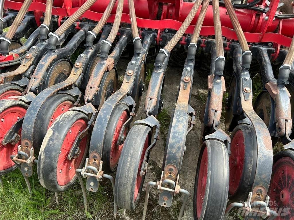Horsch Pronto 3 DC Perfuradoras combinadas