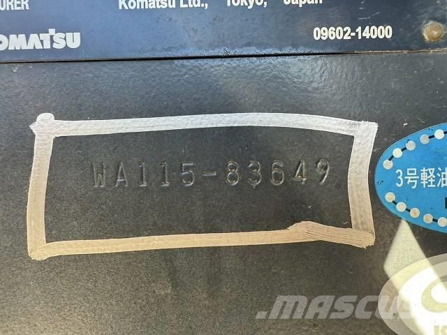 Komatsu WA 100-6 Pás carregadoras de rodas