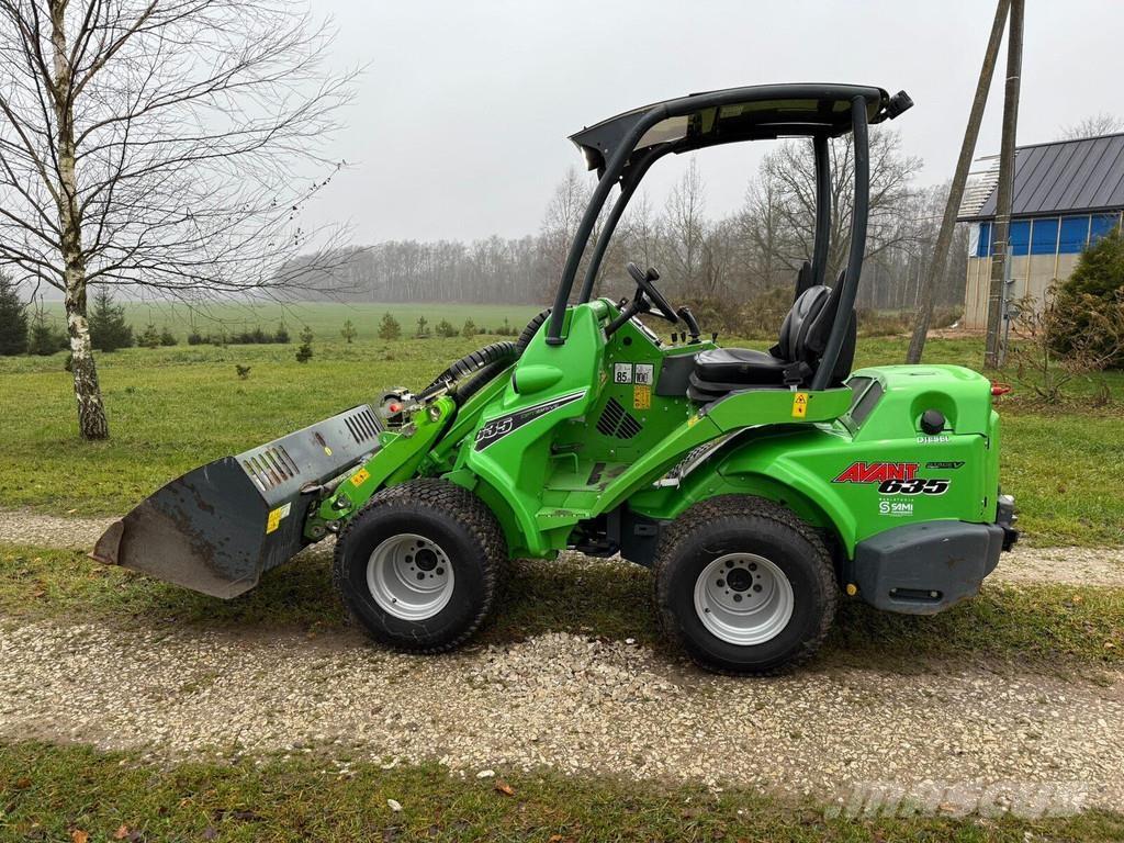 Avant 635 Pás carregadoras de rodas