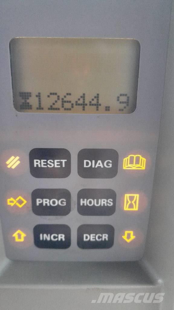 Case IH MX 270 Tratores Agrícolas usados