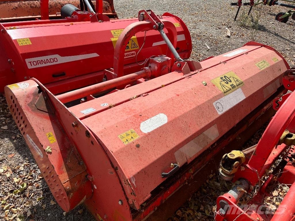 Maschio Tornado 280 Gadanheiras e cortadores de folhas para pastos